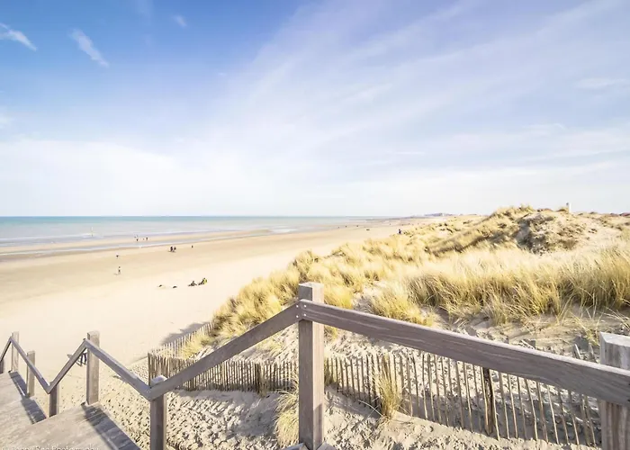 Apartment In Near The *